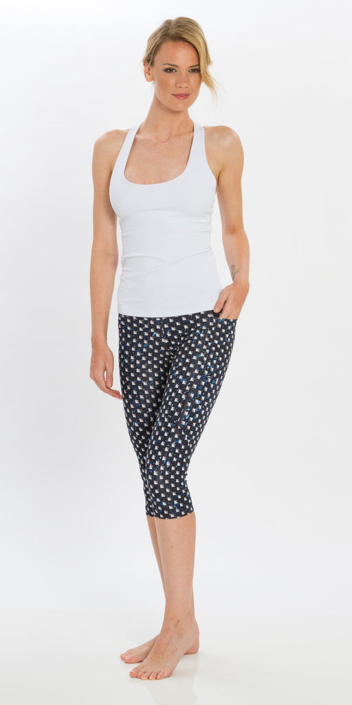 Stud Capri